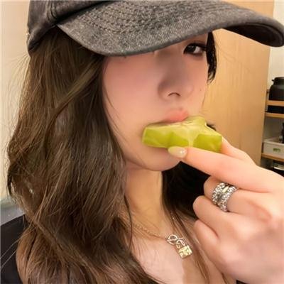 《随片登台》封面